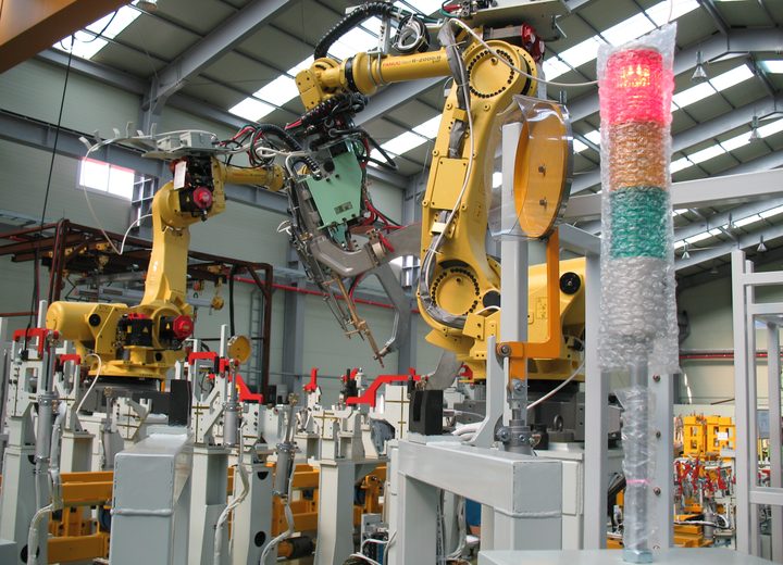 Automated manufacturing equipment